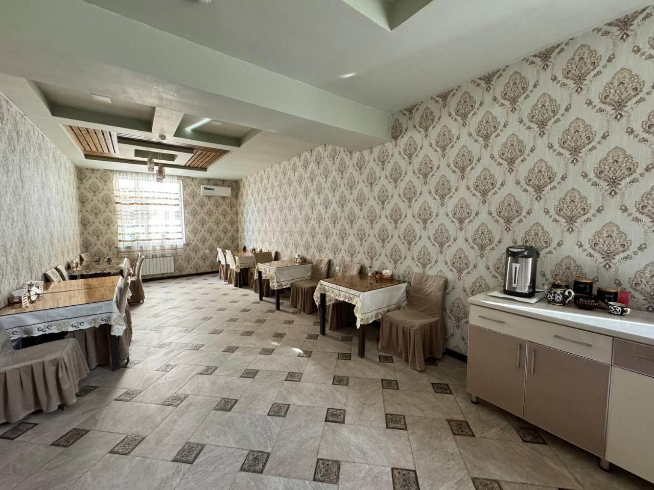 Qamar Hotel Buchara Exteriör bild