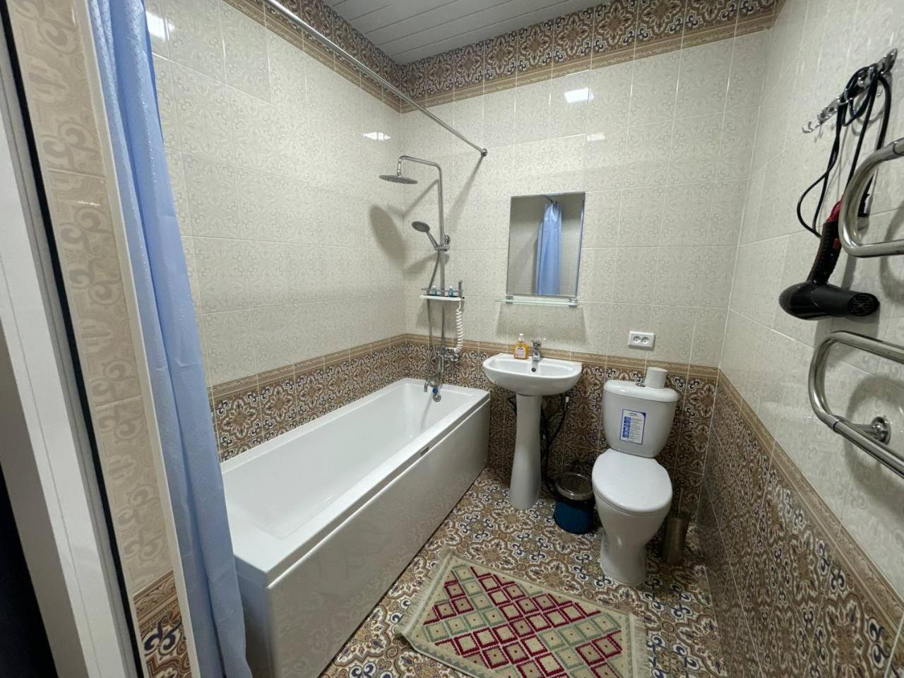 Qamar Hotel Buchara Exteriör bild
